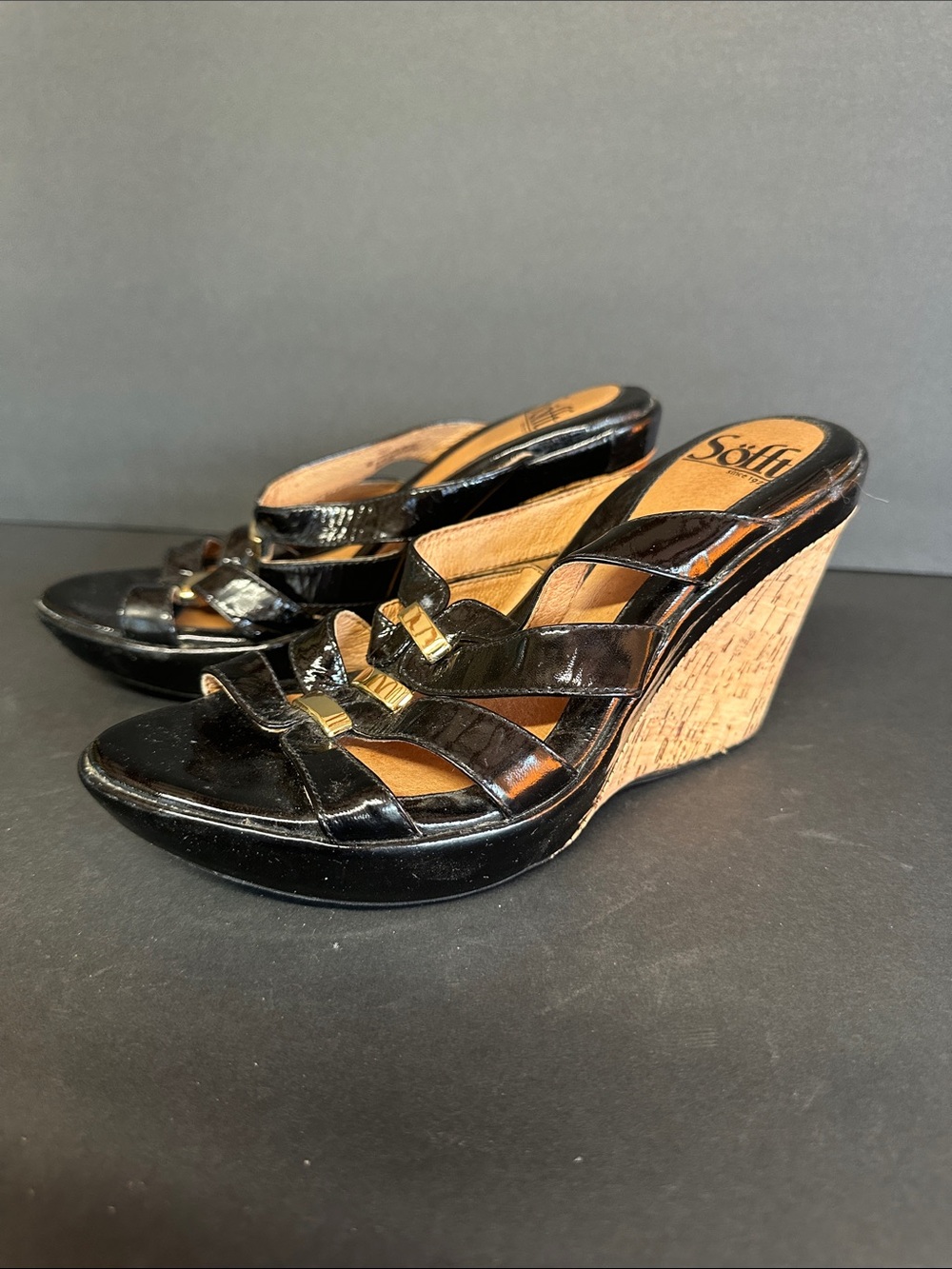 Sofft women’s wedge sandals size 6